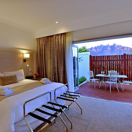Val Du Charron Wine & Leisure Estate Hotel Wellington Exterior photo