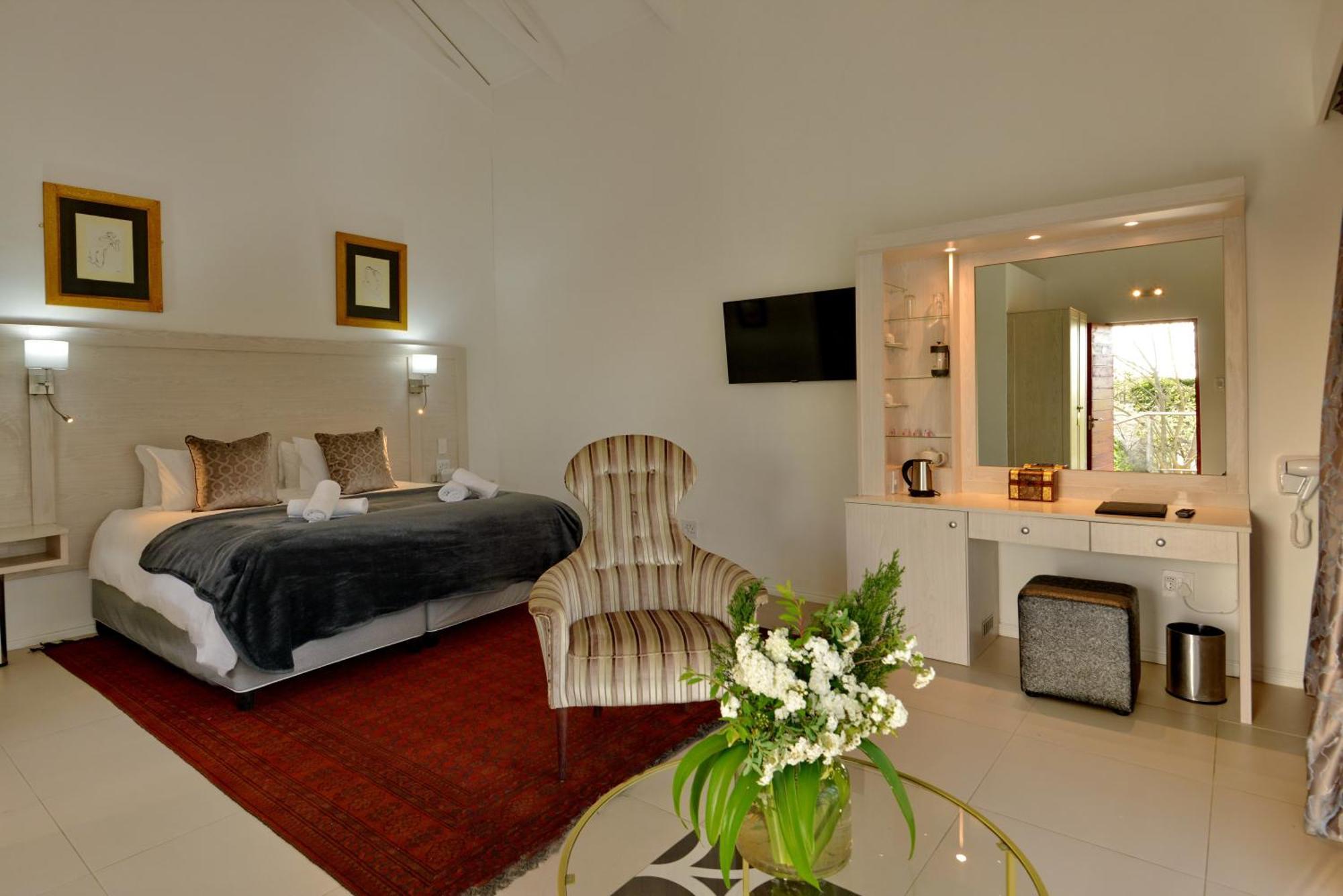 Val Du Charron Wine & Leisure Estate Hotel Wellington Exterior photo