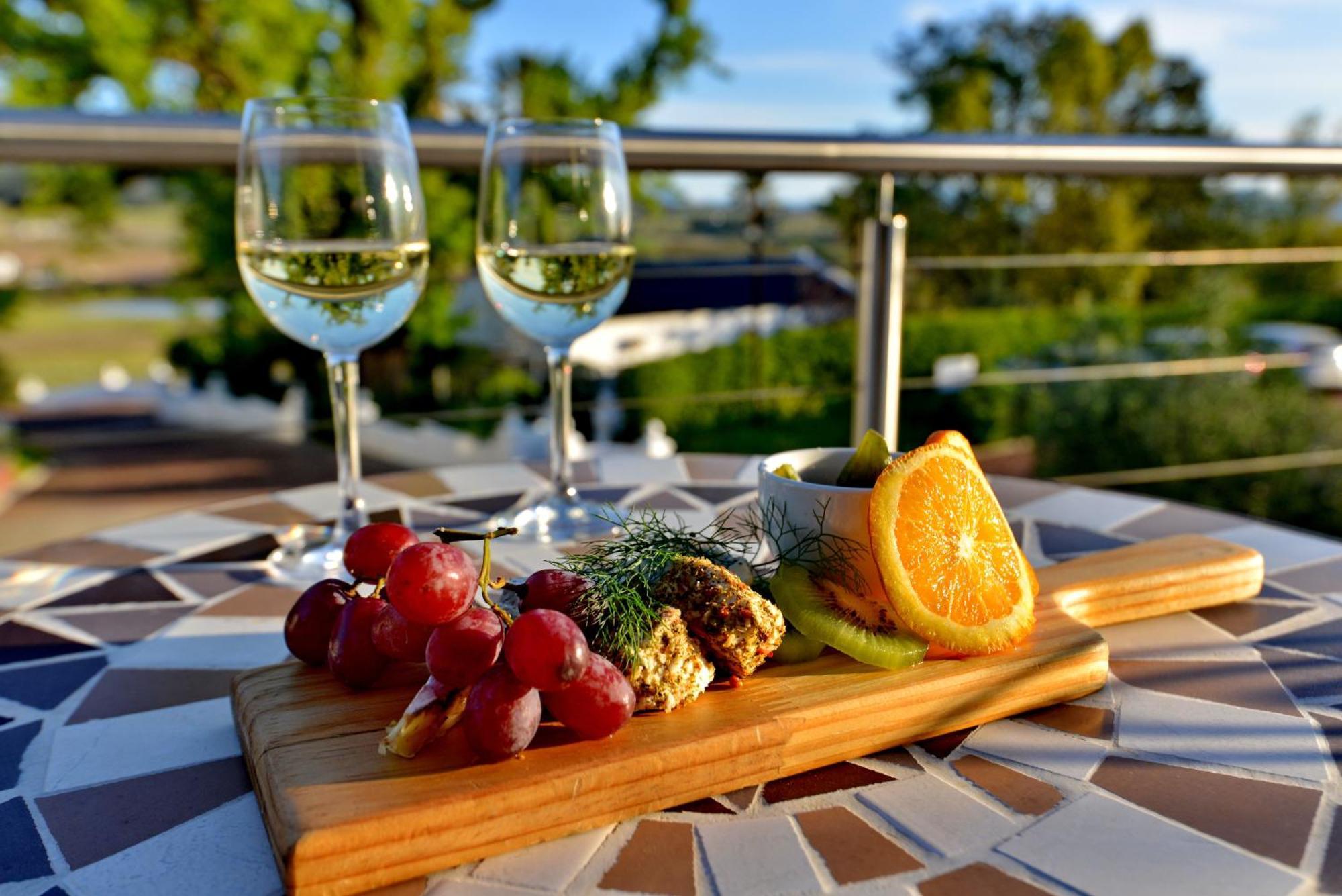Val Du Charron Wine & Leisure Estate Hotel Wellington Exterior photo