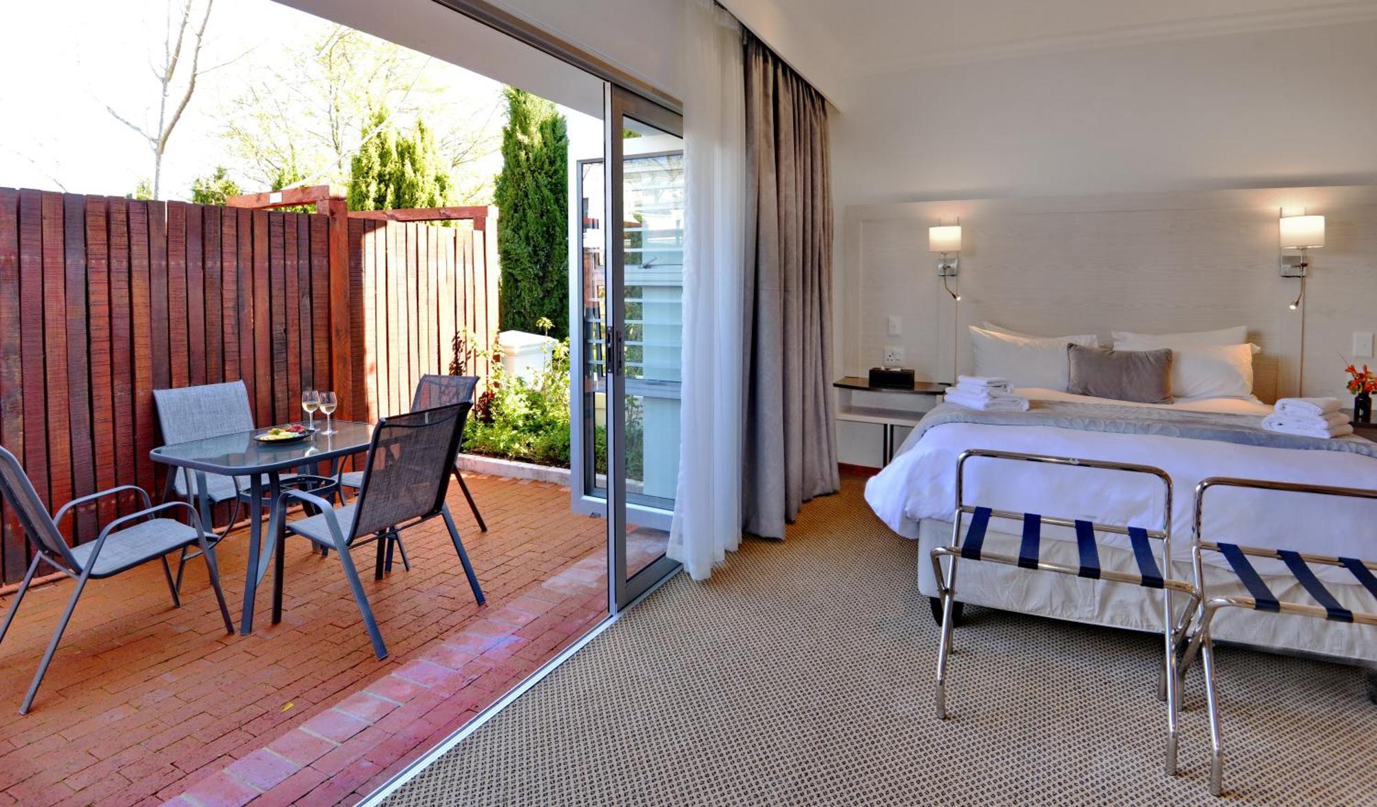 Val Du Charron Wine & Leisure Estate Hotel Wellington Exterior photo